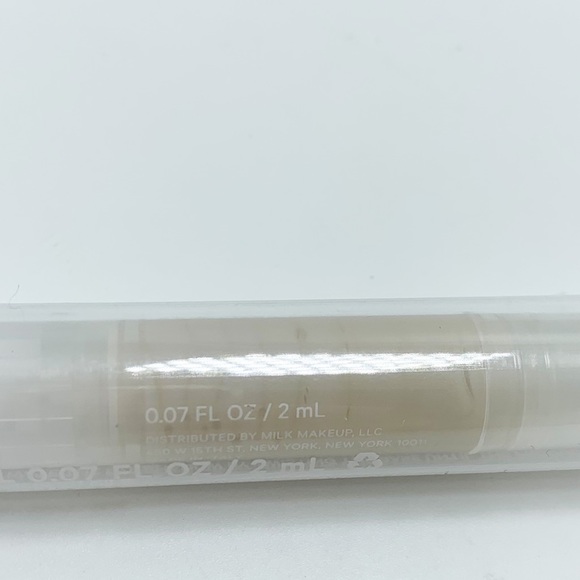 3/$20 NEW Milk Makeup Eye Vinyl in Light Rail, 2ml - Picture 4 of 8